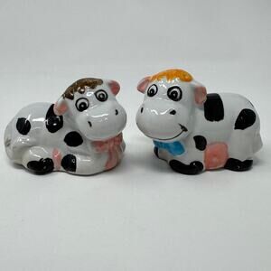 Vintage Holstein Cow Salt & Pepper Shaker Set 1970s Ceramic Hand Painted